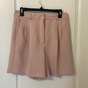 Aritzia Effortless Short, 7 inch inseam